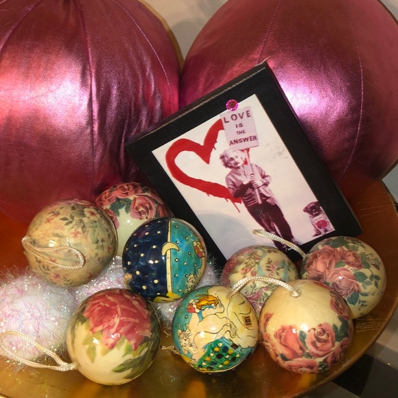 💎 Lux ornaments •🇮🇳Made in India 🇮🇳•8 total💎 - Picture 1 of 10